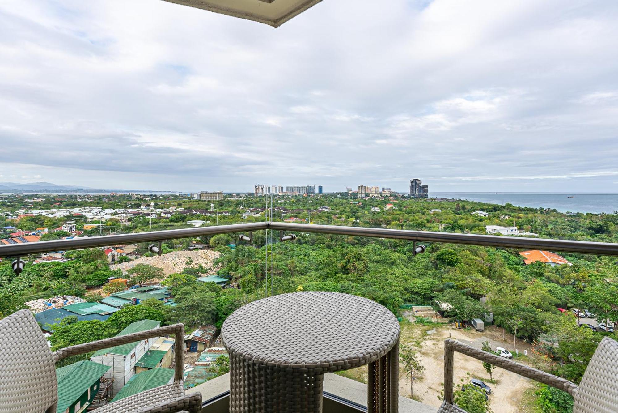 マクタン14Dc Tambuli Seaside Livingアパートメント エクステリア 写真