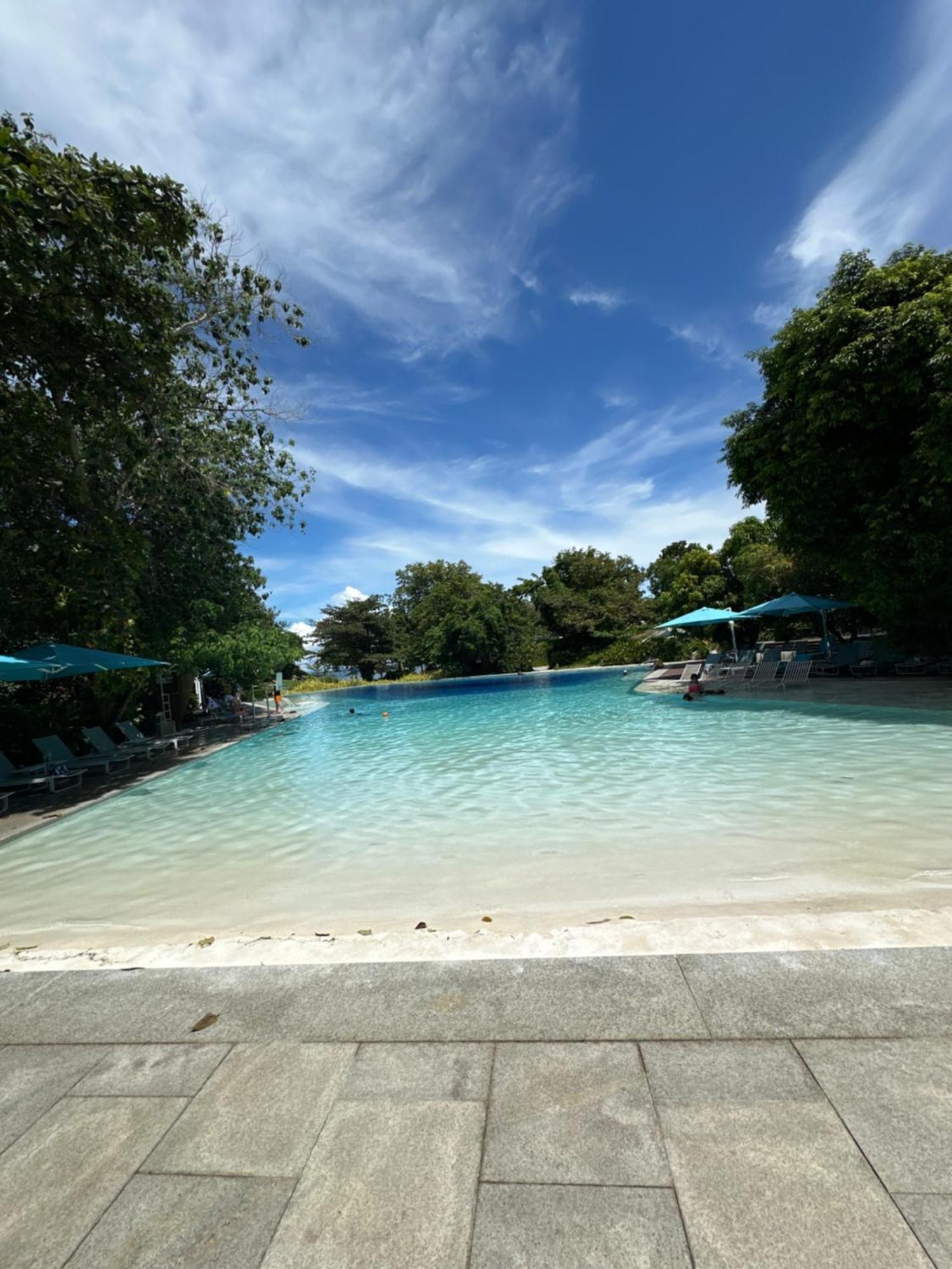 マクタン14Dc Tambuli Seaside Livingアパートメント エクステリア 写真